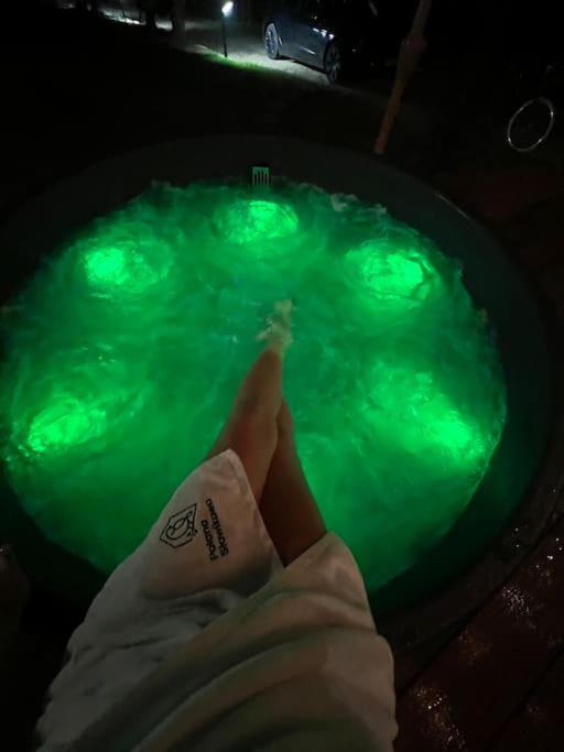 Polana Slowikowa 5 Star- Domek W Gorach Z Jacuzzi, Sauna,Basen,Ogrod Z Lasem, Kominek I Narty Stroza Kültér fotó