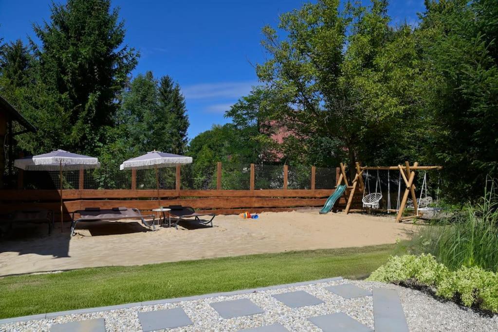 Polana Slowikowa 5 Star- Domek W Gorach Z Jacuzzi, Sauna,Basen,Ogrod Z Lasem, Kominek I Narty Stroza Kültér fotó